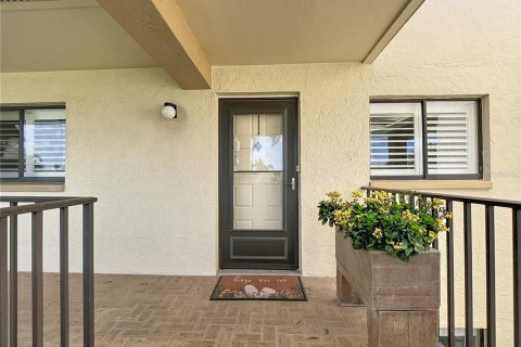 Condominio en venta en Fort Myers, Florida, 2 dormitorios, 119.47 m2 № 2212498 - foto 10