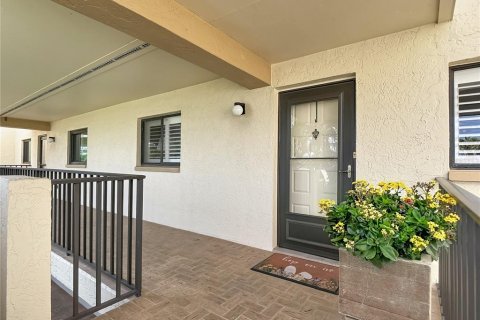 Condominio en venta en Fort Myers, Florida, 2 dormitorios, 119.47 m2 № 2212498 - foto 11