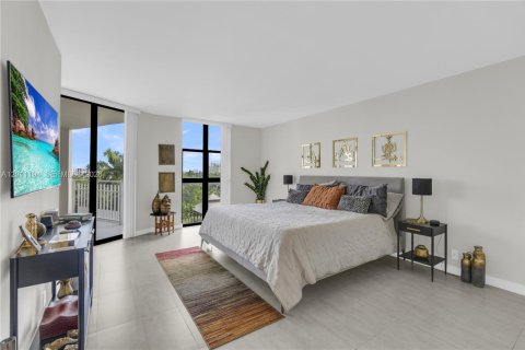 Condo in Miami, Florida, 2 bedrooms № 2075018 - photo 15