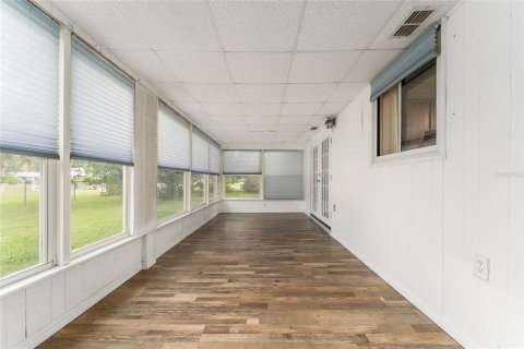House in Ocala, Florida 2 bedrooms, 116.69 sq.m. № 2208297 - photo 28