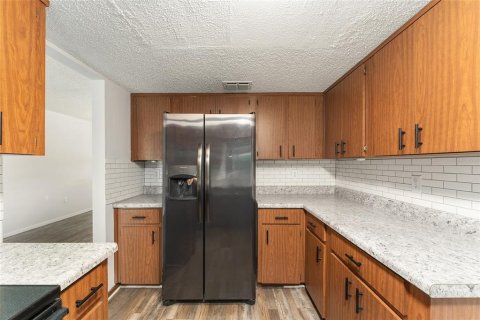 House in Ocala, Florida 2 bedrooms, 116.69 sq.m. № 2208297 - photo 14