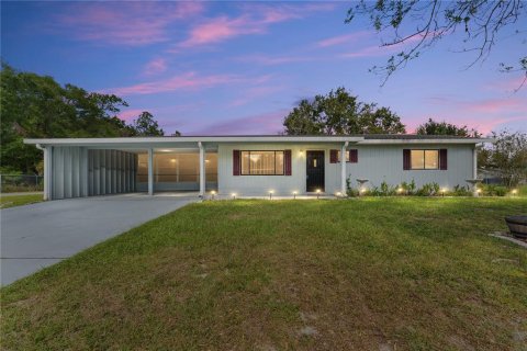 House in Ocala, Florida 2 bedrooms, 116.69 sq.m. № 2208297 - photo 3