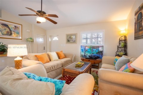 Villa ou maison à louer à Lake Placid, Floride: 3 chambres, 154.59 m2 № 2174545 - photo 3