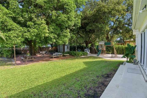 Купить виллу или дом в Эль Портал, Флорида 3 спальни, 139.17м2, № 2005284 - фото 22