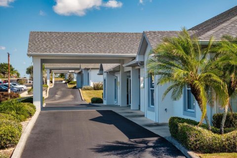 Propiedad comercial en alquiler en Davenport, Florida, 279.17 m2 № 1670089 - foto 3