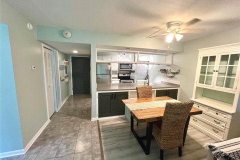 Condominio en venta en Lake Wales, Florida, 2 dormitorios, 88.63 m2 № 1396670 - foto 7