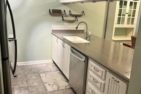 Condominio en venta en Lake Wales, Florida, 2 dormitorios, 88.63 m2 № 1396670 - foto 14