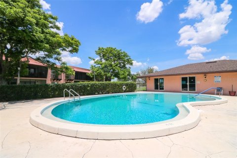 Condominio en venta en Lake Wales, Florida, 2 dormitorios, 88.63 m2 № 1396670 - foto 28