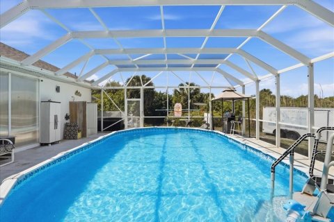 Villa ou maison à vendre à Port Charlotte, Floride: 3 chambres, 181.9 m2 № 2135100 - photo 4