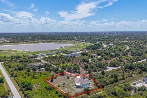 Villa ou maison à vendre à Port Charlotte, Floride: 3 chambres, 181.9 m2 № 2135100 - photo 2