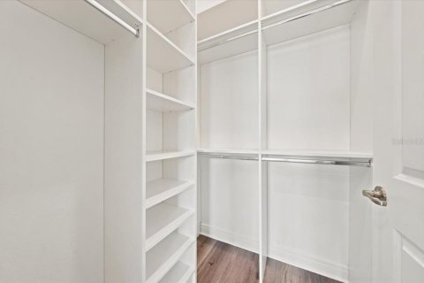 Купить виллу или дом в Парриш, Флорида 7 комнат, 266.91м2, № 2322404 - фото 14