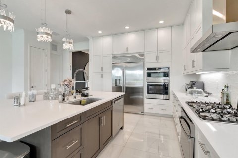 Villa ou maison à vendre à Boca Raton, Floride: 5 chambres, 309.09 m2 № 2077612 - photo 16