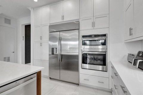 Villa ou maison à vendre à Boca Raton, Floride: 5 chambres, 309.09 m2 № 2077612 - photo 17