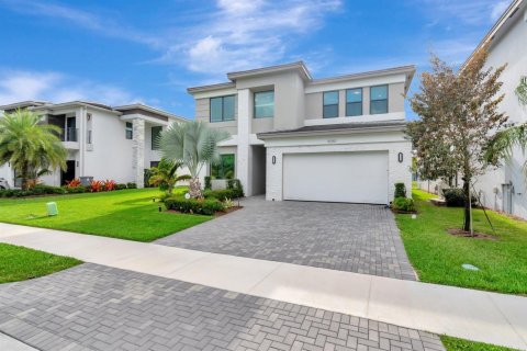 Villa ou maison à vendre à Boca Raton, Floride: 5 chambres, 309.09 m2 № 2077612 - photo 2