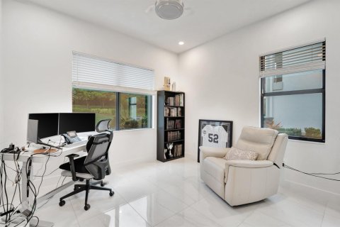 Villa ou maison à vendre à Boca Raton, Floride: 5 chambres, 309.09 m2 № 2077612 - photo 25