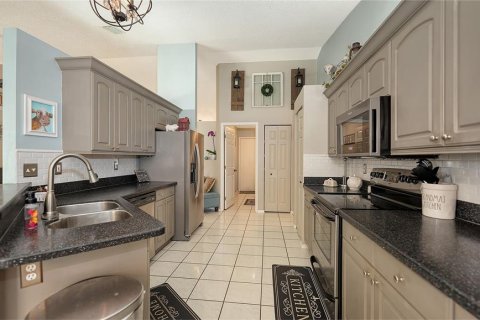 House in Bradenton, Florida 3 bedrooms, 165.18 sq.m. № 1881185 - photo 18
