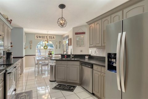 House in Bradenton, Florida 3 bedrooms, 165.18 sq.m. № 1881185 - photo 21