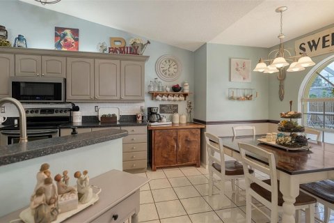 House in Bradenton, Florida 3 bedrooms, 165.18 sq.m. № 1881185 - photo 14