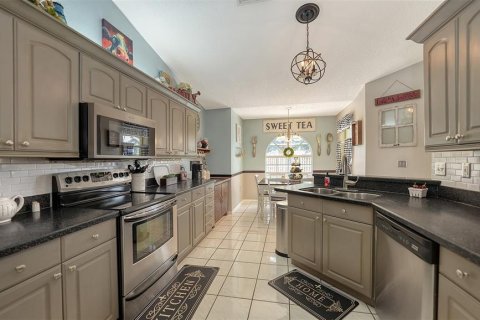 House in Bradenton, Florida 3 bedrooms, 165.18 sq.m. № 1881185 - photo 20