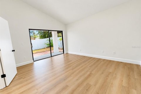 Villa ou maison à vendre à Casselberry, Floride: 3 chambres, 126.72 m2 № 2415179 - photo 25