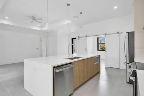 Villa ou maison à vendre à Port Charlotte, Floride: 3 chambres, 170.1 m2 № 2232891 - photo 16