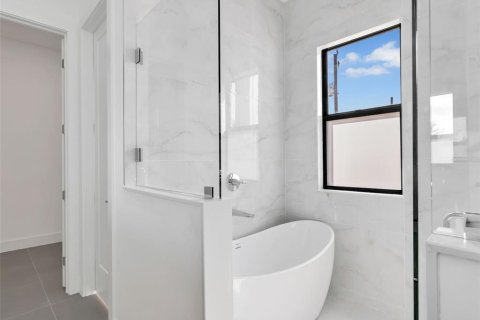 Villa ou maison à vendre à Port Charlotte, Floride: 3 chambres, 170.1 m2 № 2232891 - photo 29