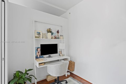 Снять в аренду кондоминиум в Майами, Флорида 58.71м2, № 2005300 - фото 16