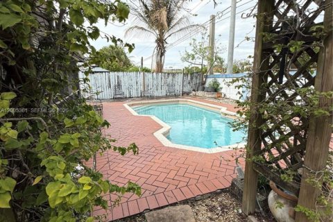 House in North Lauderdale, Florida 3 bedrooms, 100.98 sq.m. № 2069490 - photo 22