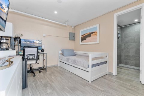 Купить виллу или дом в Майами, Флорида 2 спальни, 127.74м2, № 2064784 - фото 22