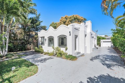 Купить виллу или дом в Майами, Флорида 2 спальни, 127.74м2, № 2064784 - фото 30