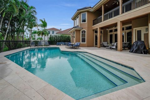Casa en venta en Seminole, Florida, 5 dormitorios, 487.92 m2 № 2099897 - foto 3