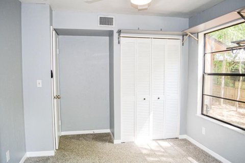 Villa ou maison à louer à Gainesville, Floride: 3 chambres, 125.7 m2 № 2099038 - photo 8