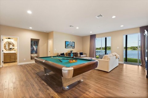 House in Orlando, Florida 5 bedrooms, 354.05 sq.m. № 1870544 - photo 14