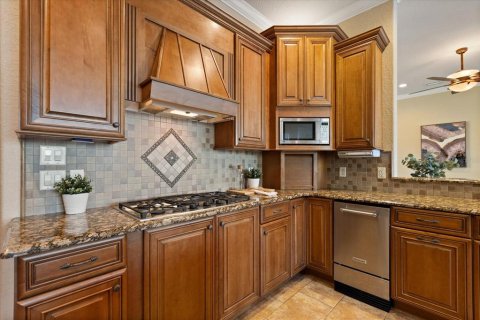 House in Orlando, Florida 5 bedrooms, 354.05 sq.m. № 1870544 - photo 12