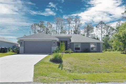 Casa en venta en North Port, Florida, 3 dormitorios, 163.42 m2 № 1657642 - foto 1