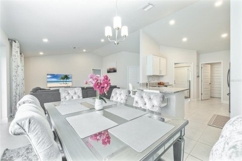 Casa en venta en North Port, Florida, 3 dormitorios, 163.42 m2 № 1657642 - foto 3