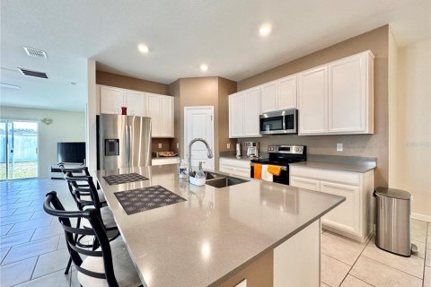 House in Bartow, Florida 4 bedrooms, 171.03 sq.m. № 1810814 - photo 6
