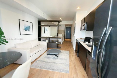 Снять в аренду кондоминиум в Майами, Флорида 1 спальня, 41.06м2, № 1945225 - фото 15