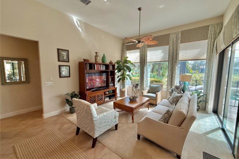 House in Palm Coast, Florida 5 bedrooms, 349.87 sq.m. № 1515077 - photo 24