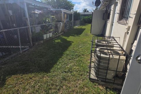 Copropriété à louer à Miami, Floride: 1 chambre, 54.81 m2 № 1966548 - photo 6