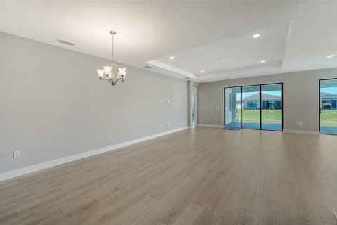 House in Lakewood Ranch, Florida 3 bedrooms, 205.96 sq.m. № 1582052 - photo 16