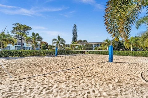 Condo in Deerfield Beach, Florida, 1 bedroom  № 1864435 - photo 7