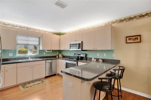 House in Summerfield, Florida 3 bedrooms, 151.24 sq.m. № 1855850 - photo 5