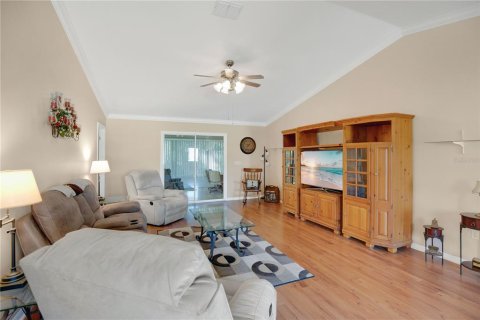 House in Summerfield, Florida 3 bedrooms, 151.24 sq.m. № 1855850 - photo 11