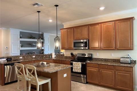 House in Bradenton, Florida 4 bedrooms, 212.47 sq.m. № 1063649 - photo 14