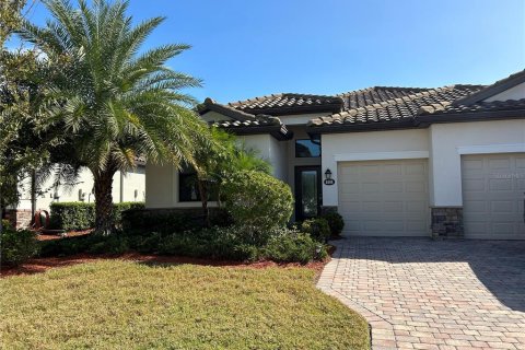 House in Bradenton, Florida 4 bedrooms, 212.47 sq.m. № 1063649 - photo 2
