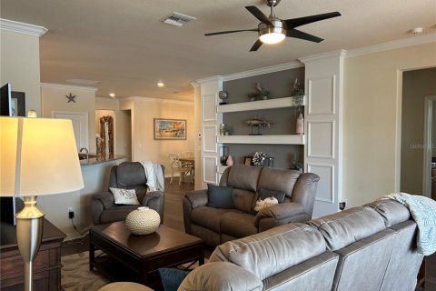 House in Bradenton, Florida 4 bedrooms, 212.47 sq.m. № 1063649 - photo 18