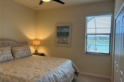 House in Bradenton, Florida 4 bedrooms, 212.47 sq.m. № 1063649 - photo 27