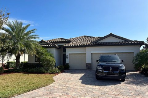 House in Bradenton, Florida 4 bedrooms, 212.47 sq.m. № 1063649 - photo 1