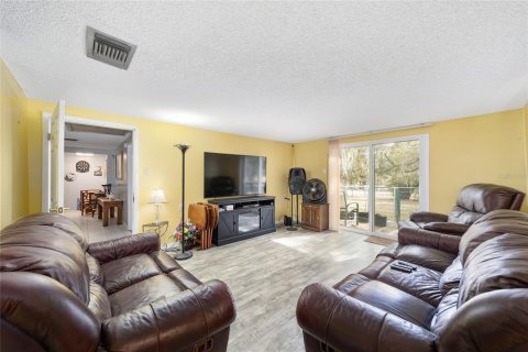 Casa en venta en Belleview, Florida, 3 dormitorios, 163.42 m2 № 2097323 - foto 6